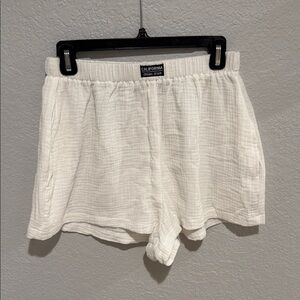 California Linen Shorts